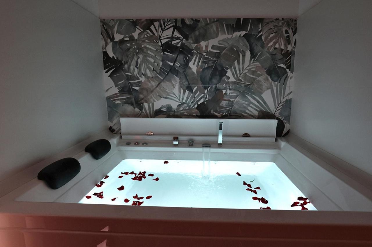 Toc Toc Bed & Breakfast Понтеканяно Екстериор снимка