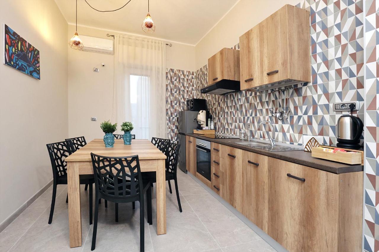 Toc Toc Bed & Breakfast Понтеканяно Екстериор снимка